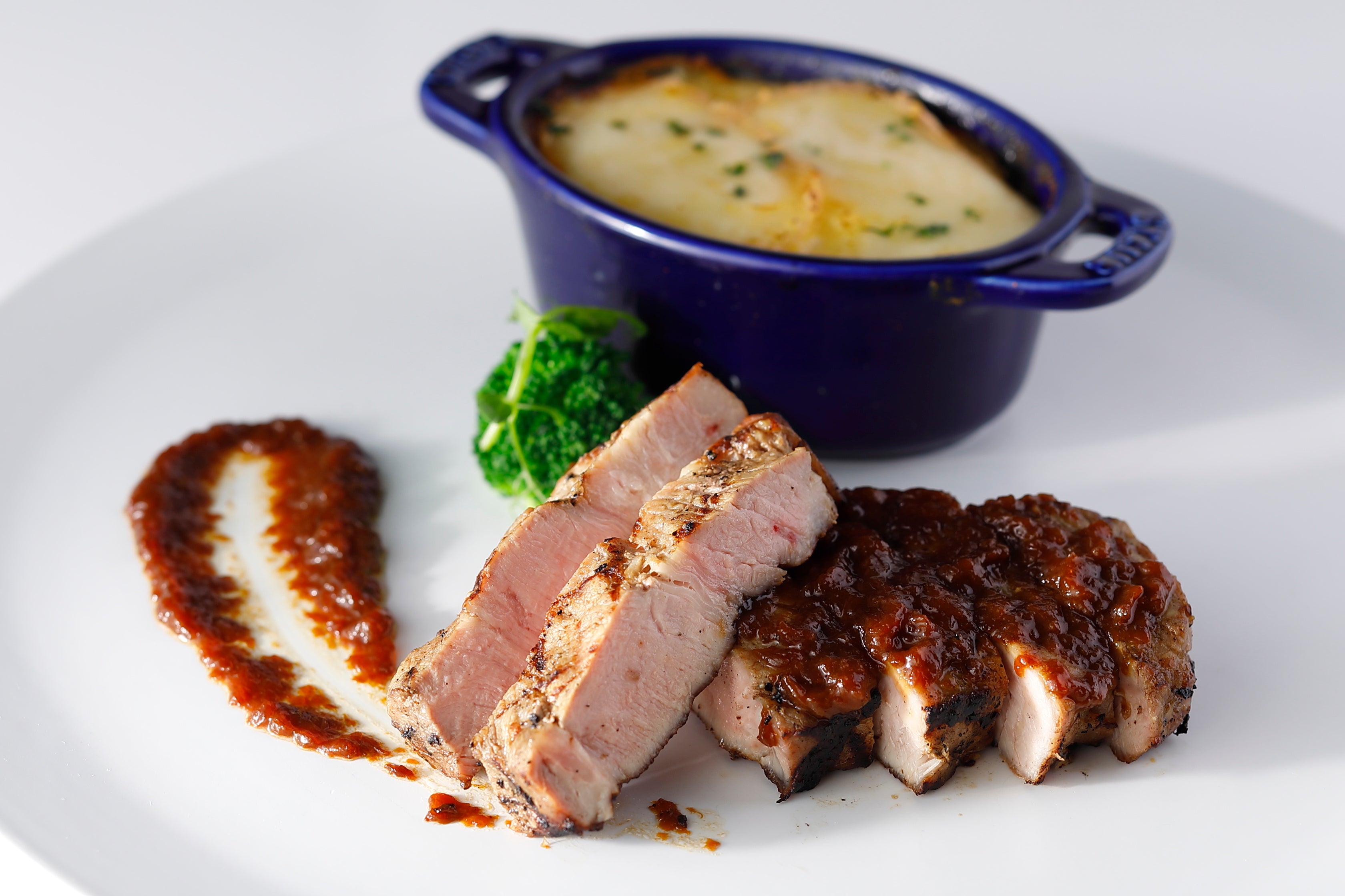 Tokyo-X ポークシャリアピン炭火焼き ¥5,300