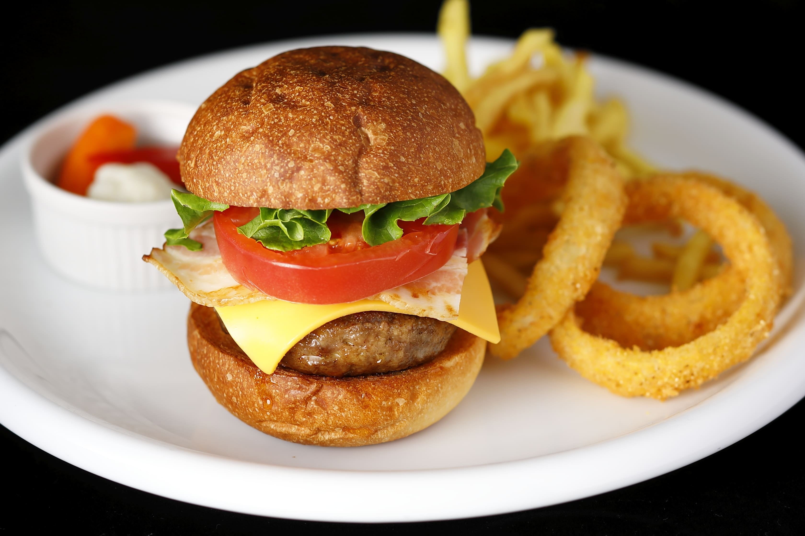 博多和牛のＢＬＴバーガー