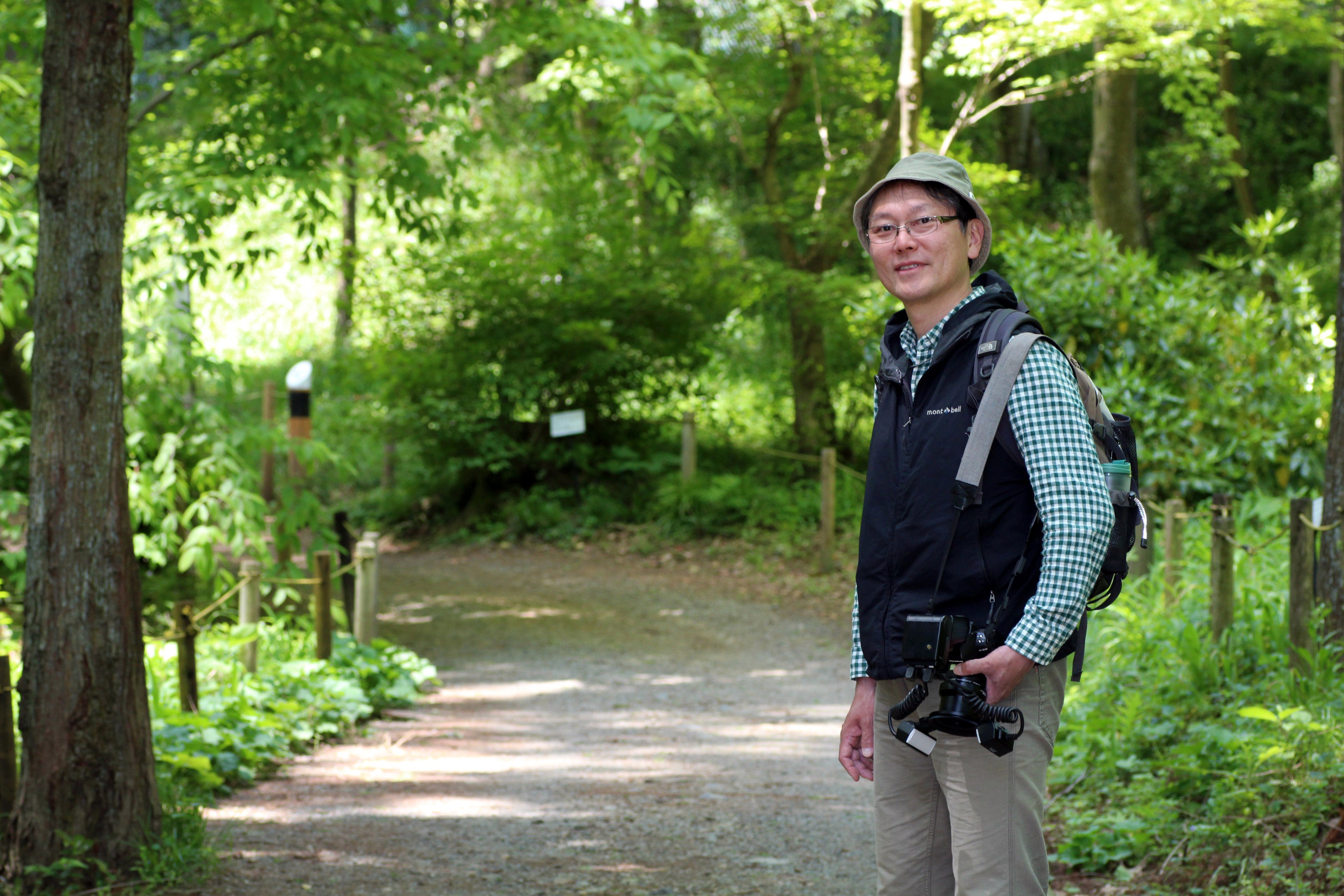 お庭で虫さがし