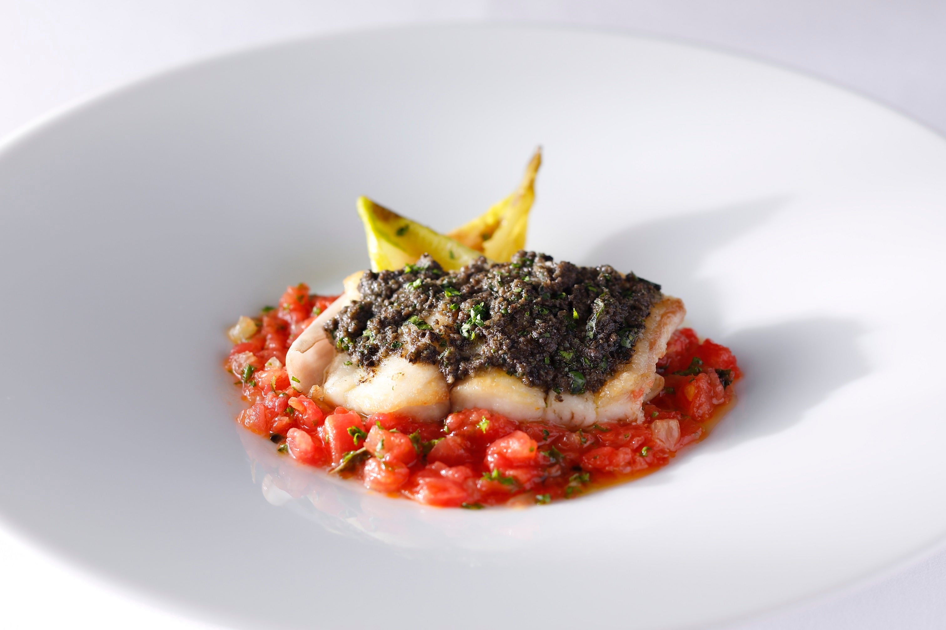 近海太刀魚のタップナードソース