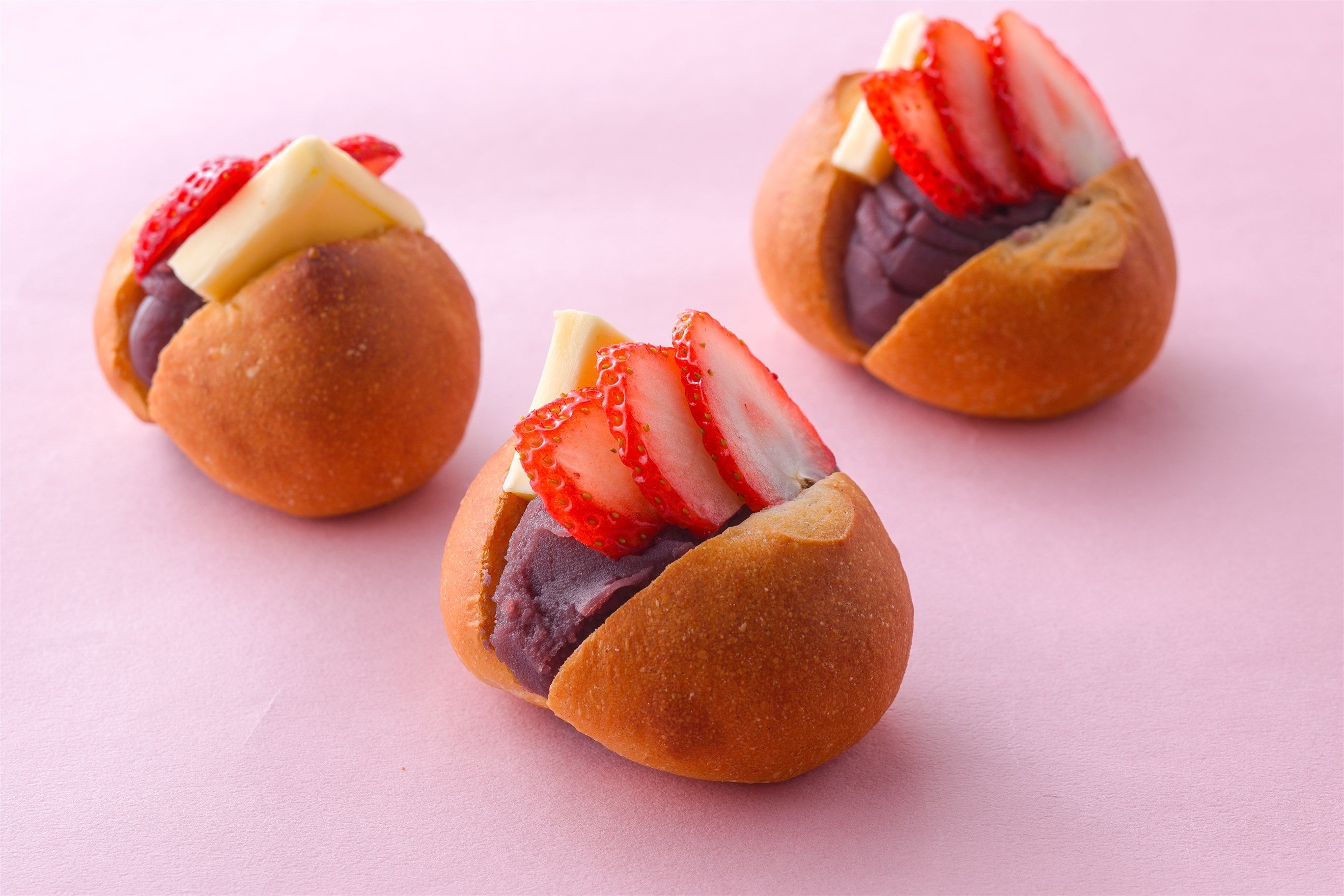 いちごあんバターサンド