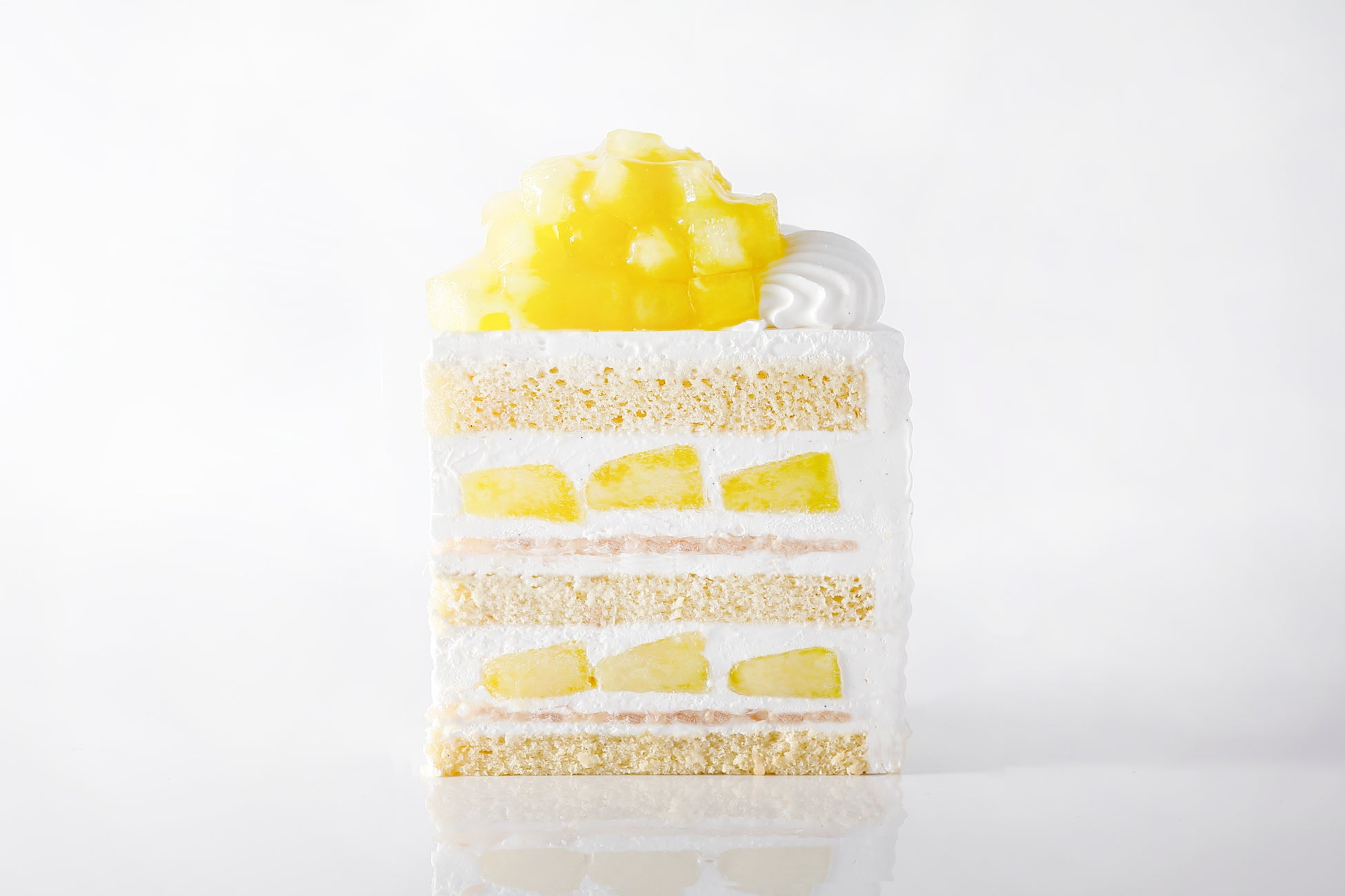 『新エクストラスーパーメロンショートケーキ』¥4,320(テイクアウト料金)