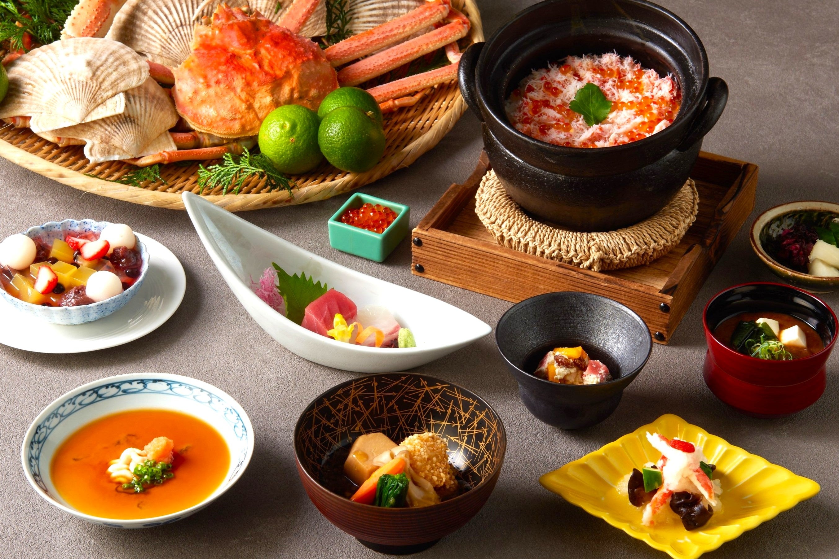 蟹や帆立など“海の幸”を贅沢に味わう。旬食材たっぷりの特別御膳が冬季限定で登場！