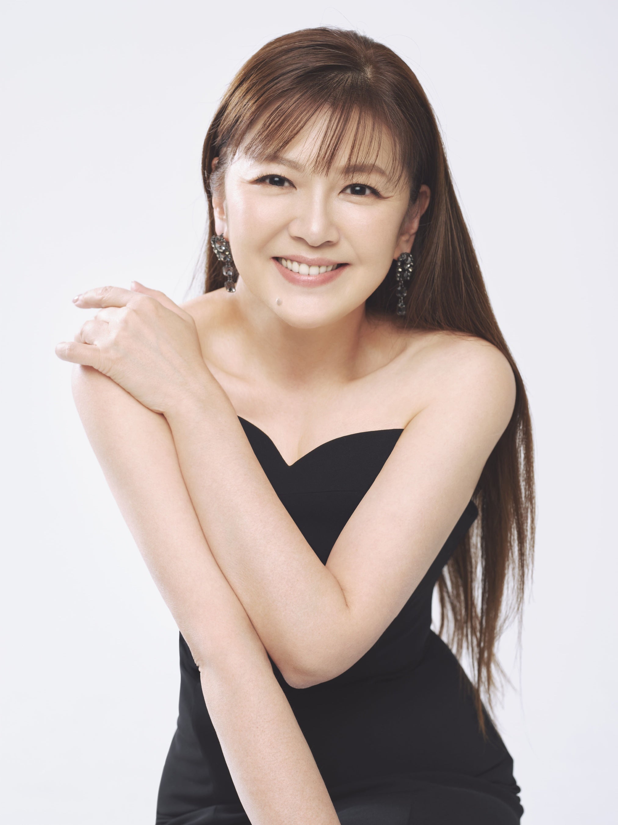 デビュー40周年を迎える南野陽子が贈る、一夜限りのクリスマスディナー