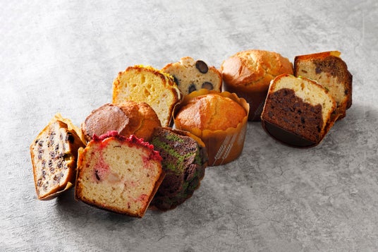 春は“マフィン祭り”!おもたせの新定番は、至福のひとくち。 春は“マフィン祭り”!おもたせの新定番は、至福のひとくち。