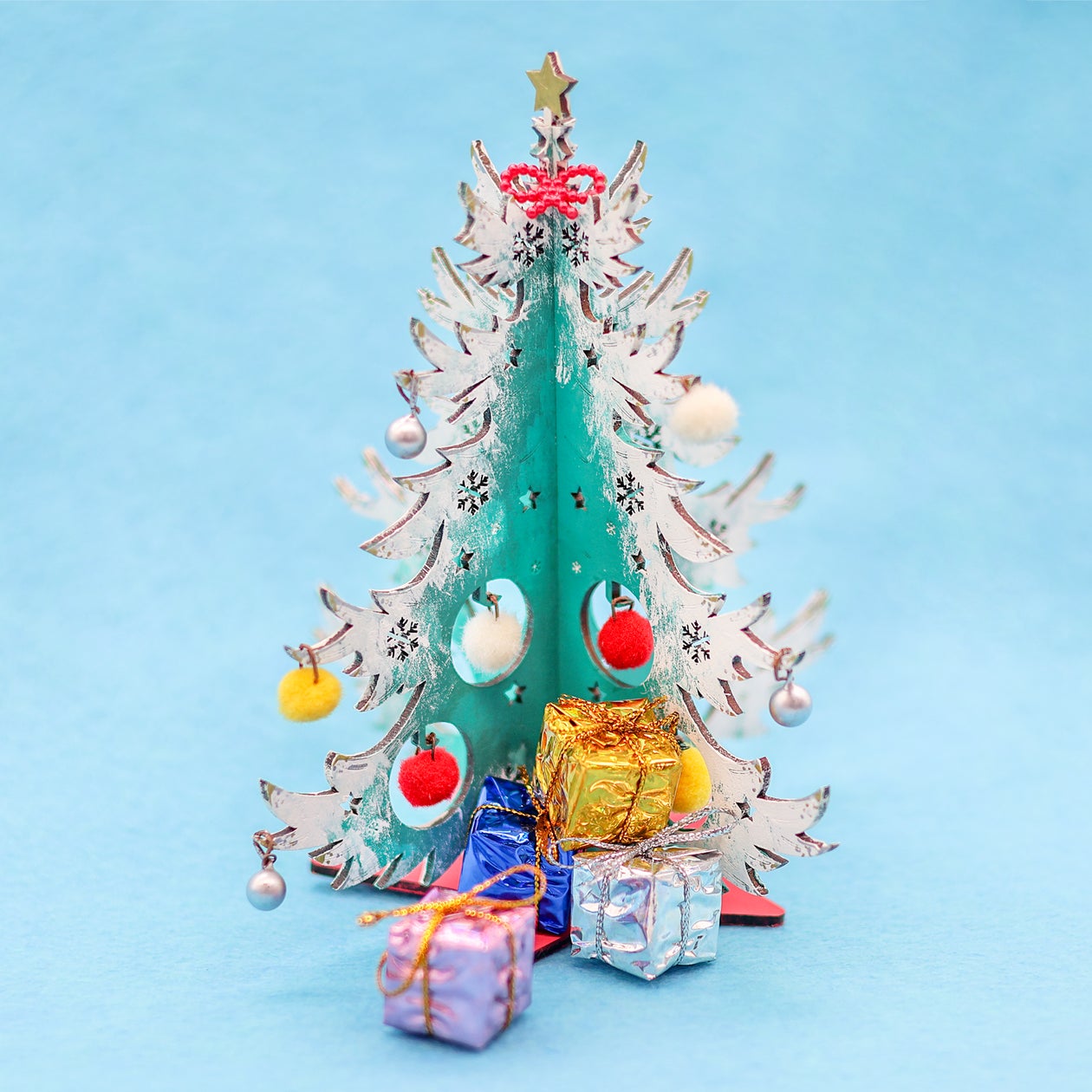 親子で簡単!「卓上クリスマスツリーワークショップ」を開催! | PoC 親子で簡単!「卓上クリスマスツリーワークショップ」を開催! | PoC