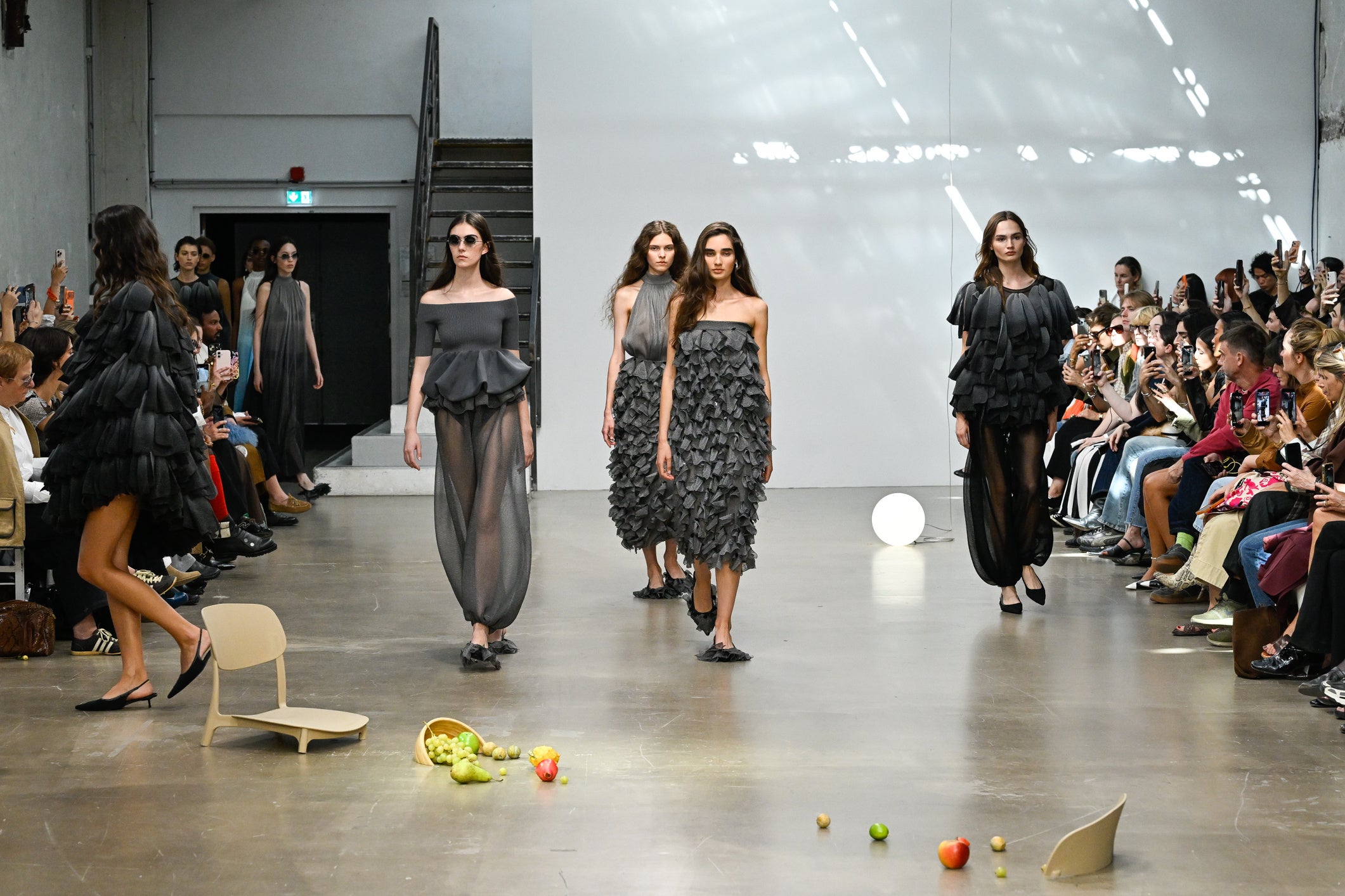 CFCL VOL.13 Collection – パリ・ファッションウィークにて2027年春夏コレクションを発表
