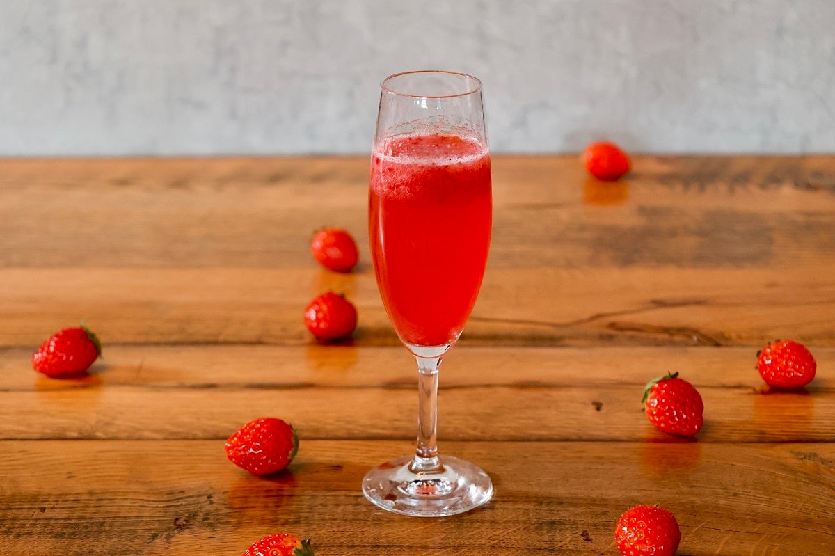 2.　ストロベリー＆バブルス　660円