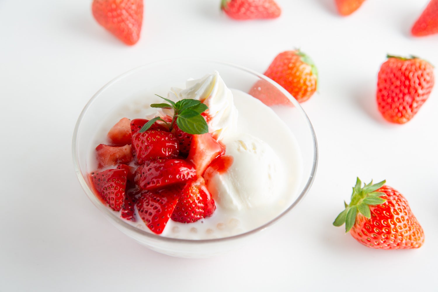 3. ストロベリータンゴ　880円