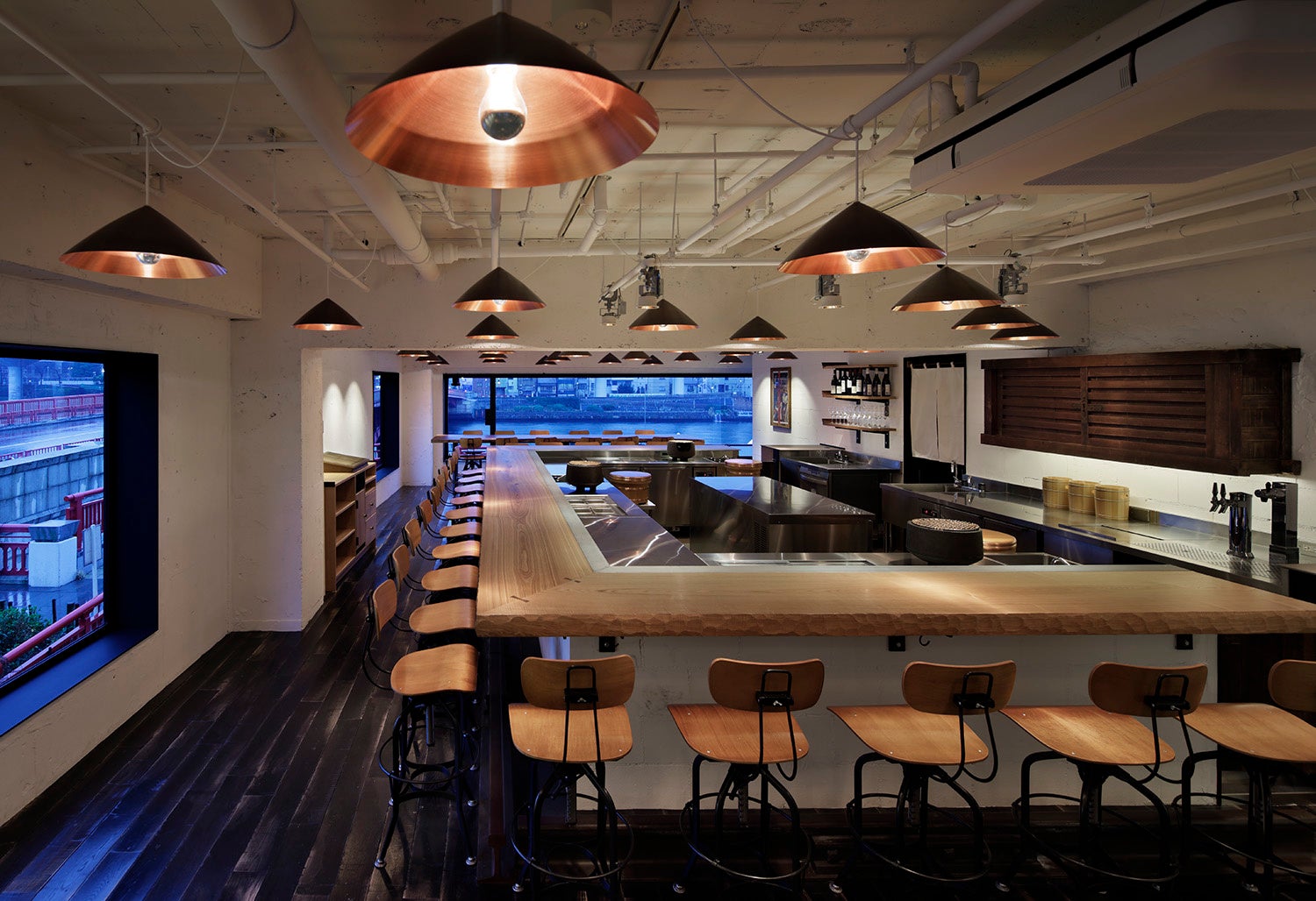 権八 浅草吾妻橋