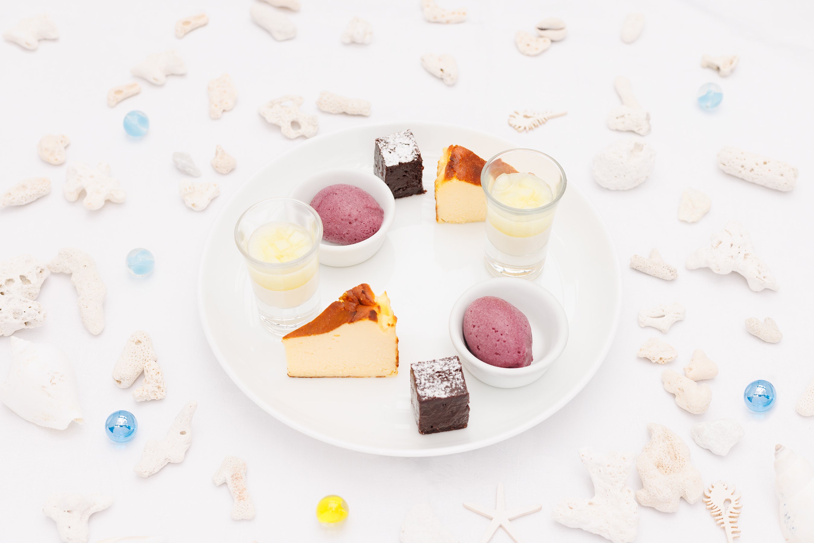 ステラート サパークラブ「サマートロピカルアフタヌーンティー」中段