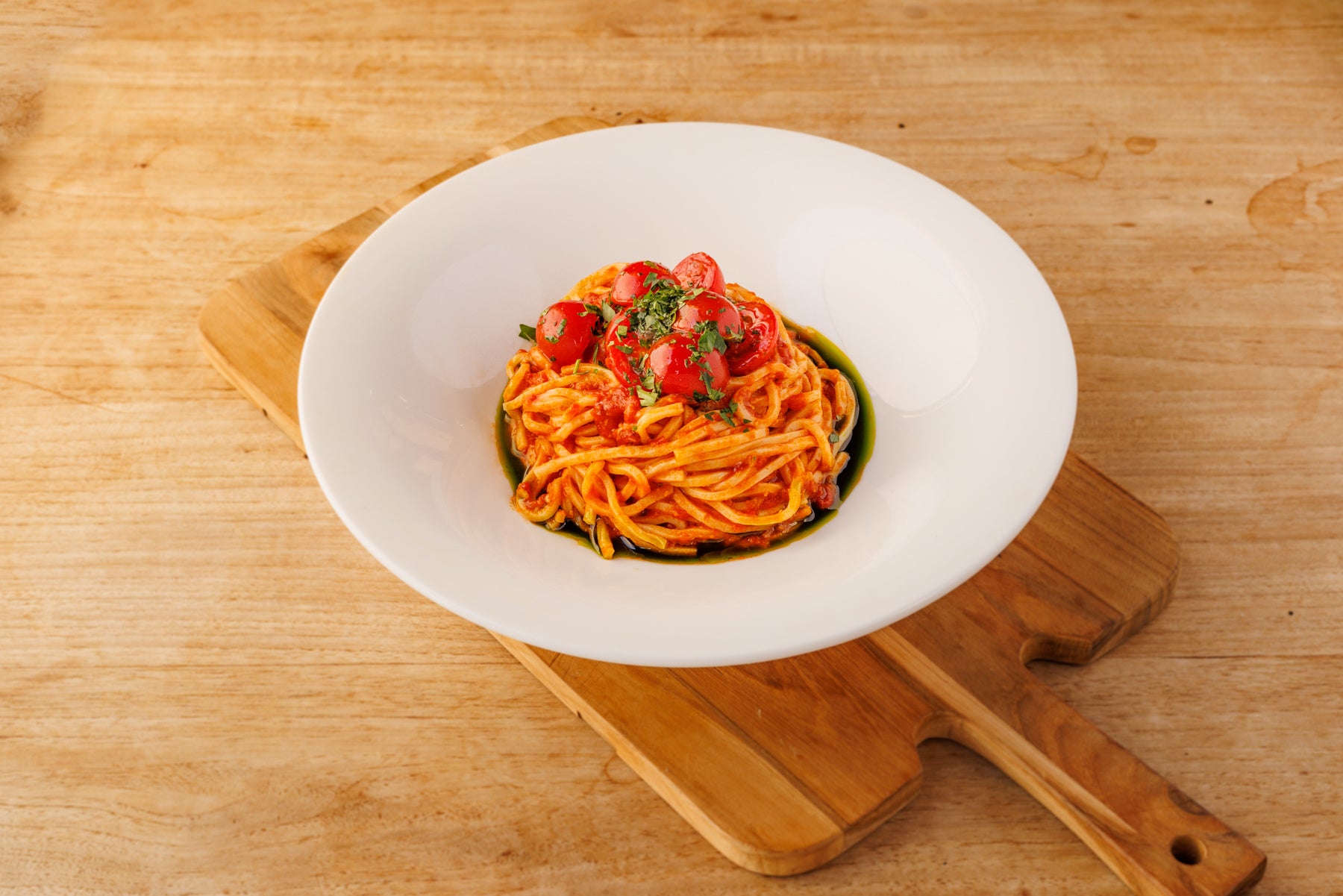  完熟ミニトマトの冷製アラビアータ （浅草開化楼開発！低加水パスタフレスカ生麺）