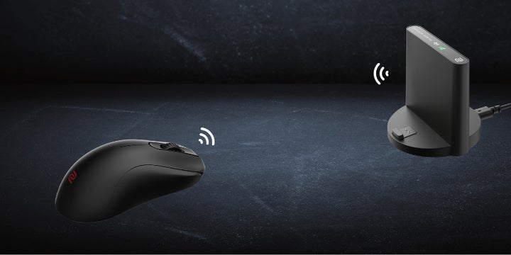 BenQ ZOWIEブランド初となる右利き用ワイヤレスゲーミングマウス BenQ ZOWIEブランド初となる右利き用ワイヤレスゲーミングマウス