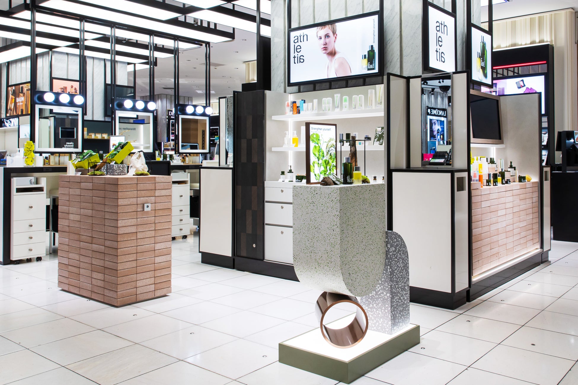 Athletia 22年1月19日 Athletia アスレティア 伊勢丹新宿店本館1fに常設店オープン 株式会社エキップのプレスリリース Athletia 22年1月19日 Athletia アスレティア 伊勢丹新宿店本館1fに常設店オープン 株式会社エキップのプレスリリース