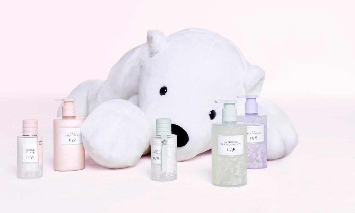 赤ちゃんのバスタイムに寄り添う「ベビー ディオール」登場