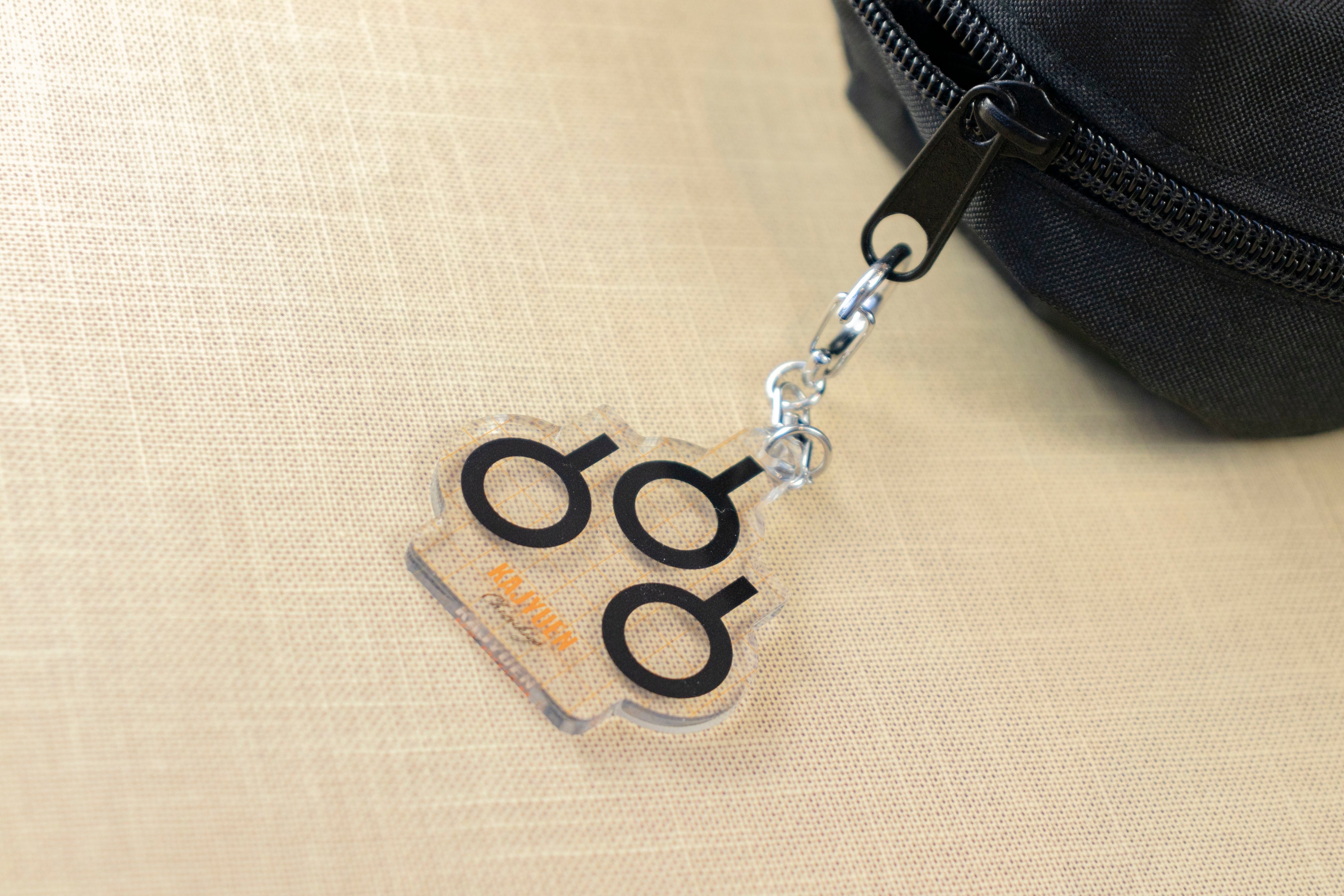 新商品 誰もが一度は見たことがある あの記号 がキーホルダーになって登場 地図記号 キーホルダー が本日1月17日 月 より全国のカプセルトイコーナーに登場 株式会社ブシロードのプレスリリース