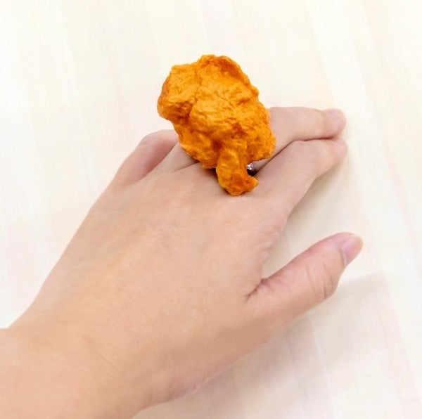 新商品】食欲の秋に、とってもジューシーな商品「からあげジューッ