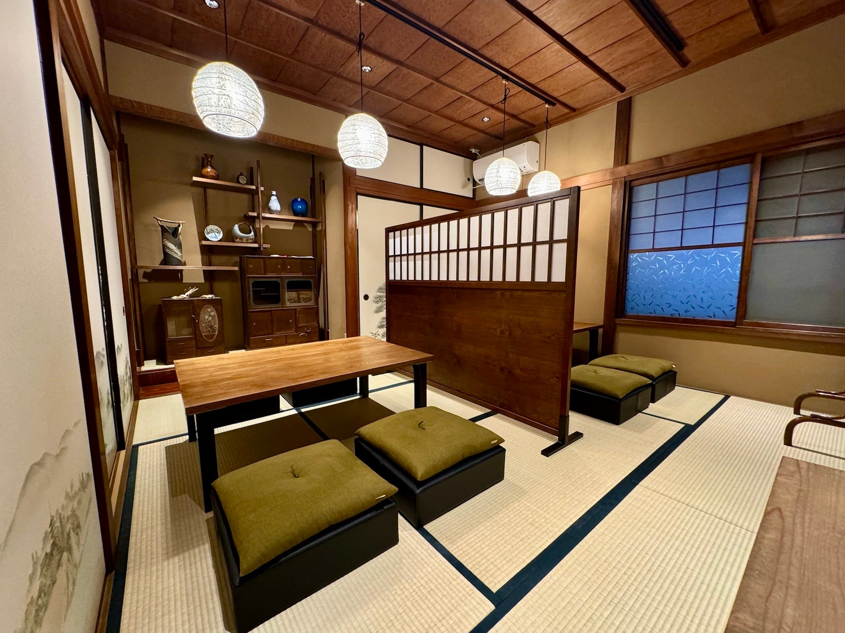 1階個室は最大6名様でご利用可能