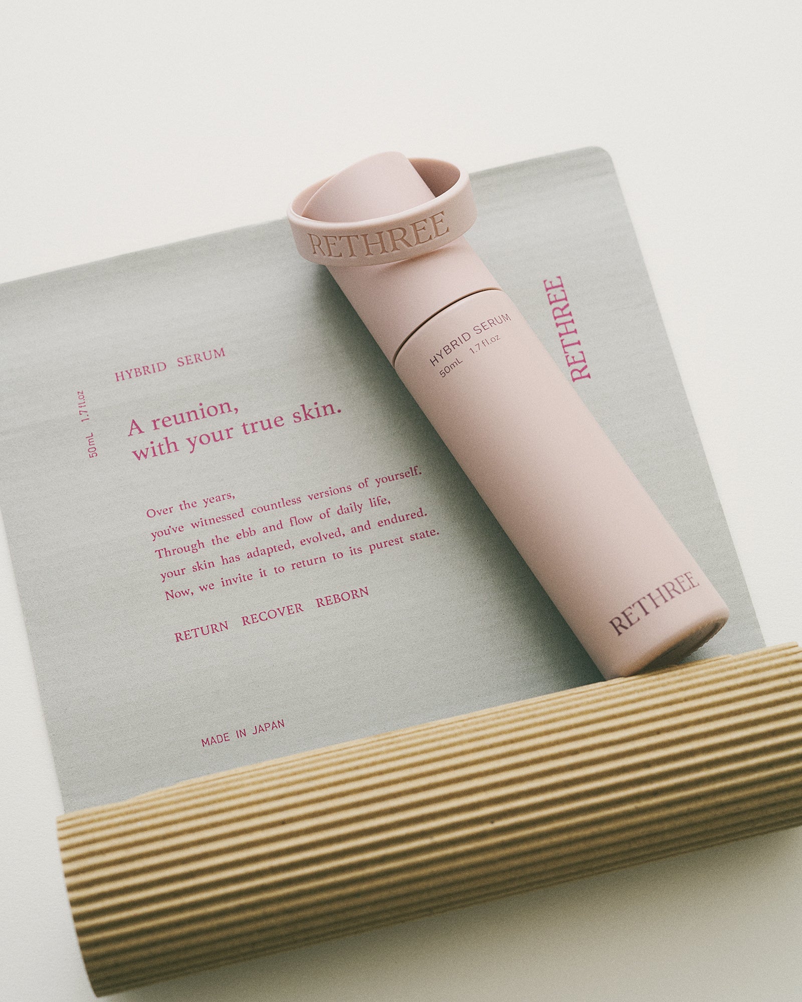 Rethree Hybrid Serum Rethree Hybrid Serum まるで水のヴェールを纏う