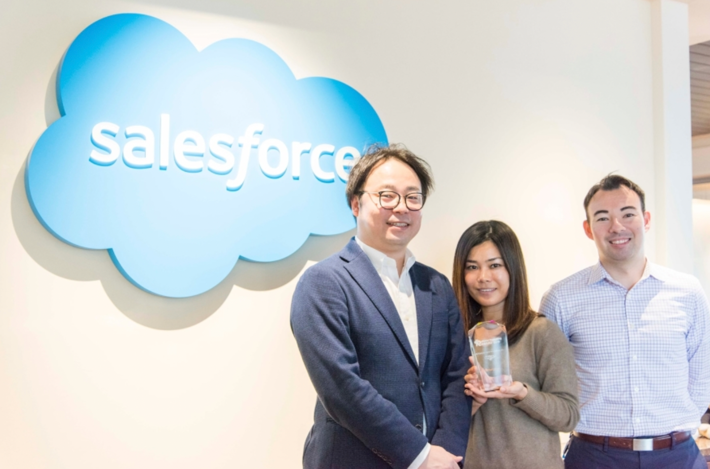 第２回受賞企業のセールスフォース様
