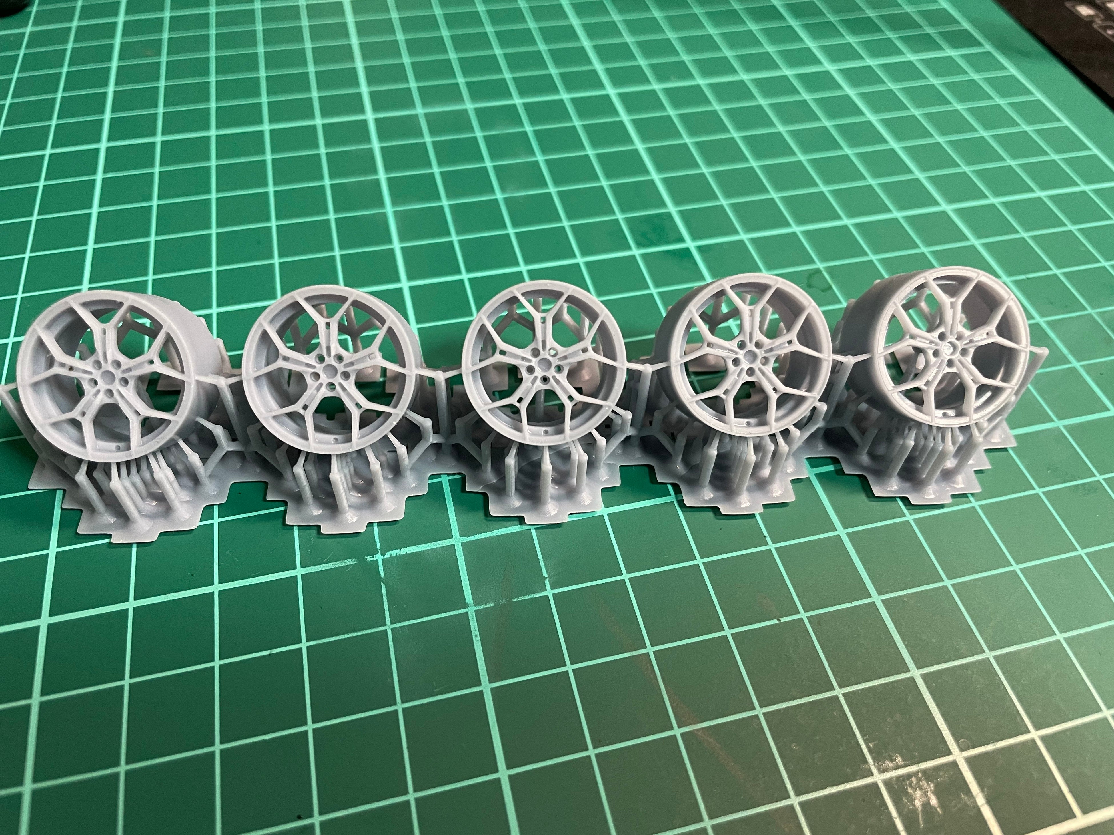 手作りホイール（おとなの秘密基地限定！）