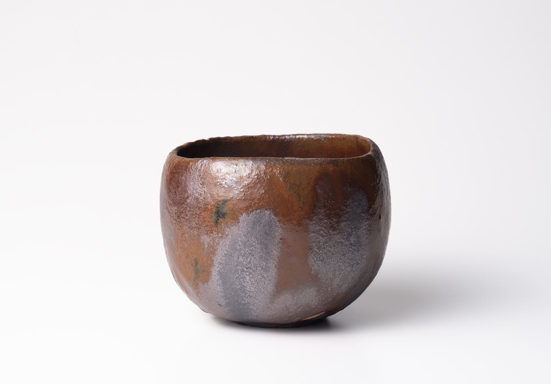 加藤亮太郎展 半白 五十盌」しぶや黒田陶苑にて2025年11月28日（金