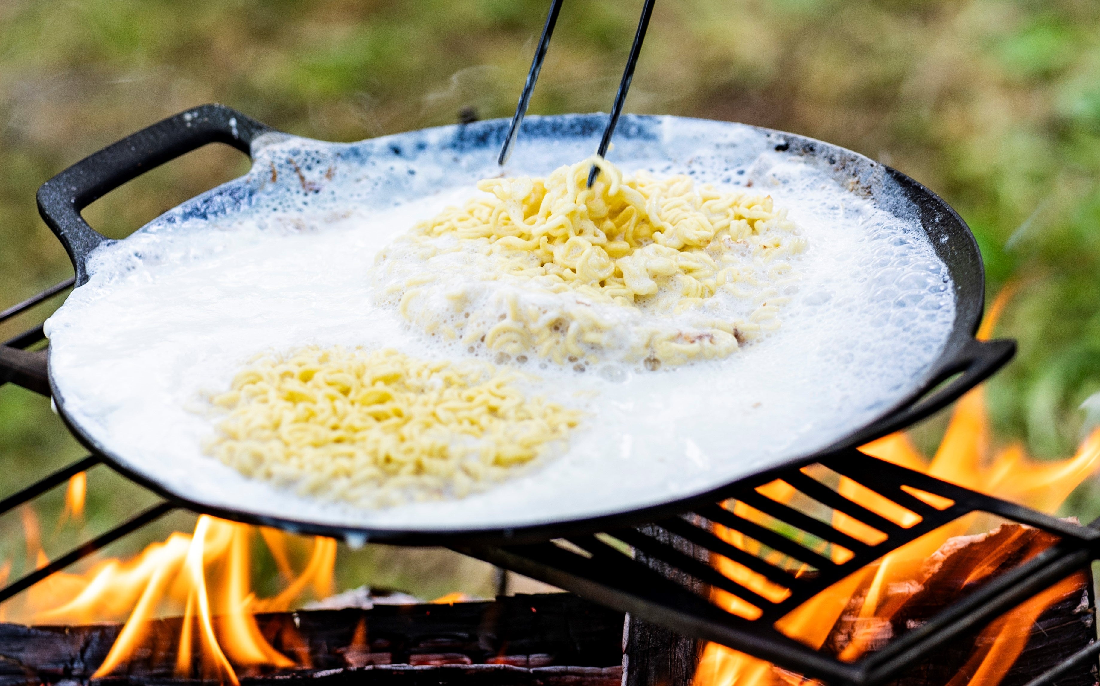 料理　韓国風カルボナーラ