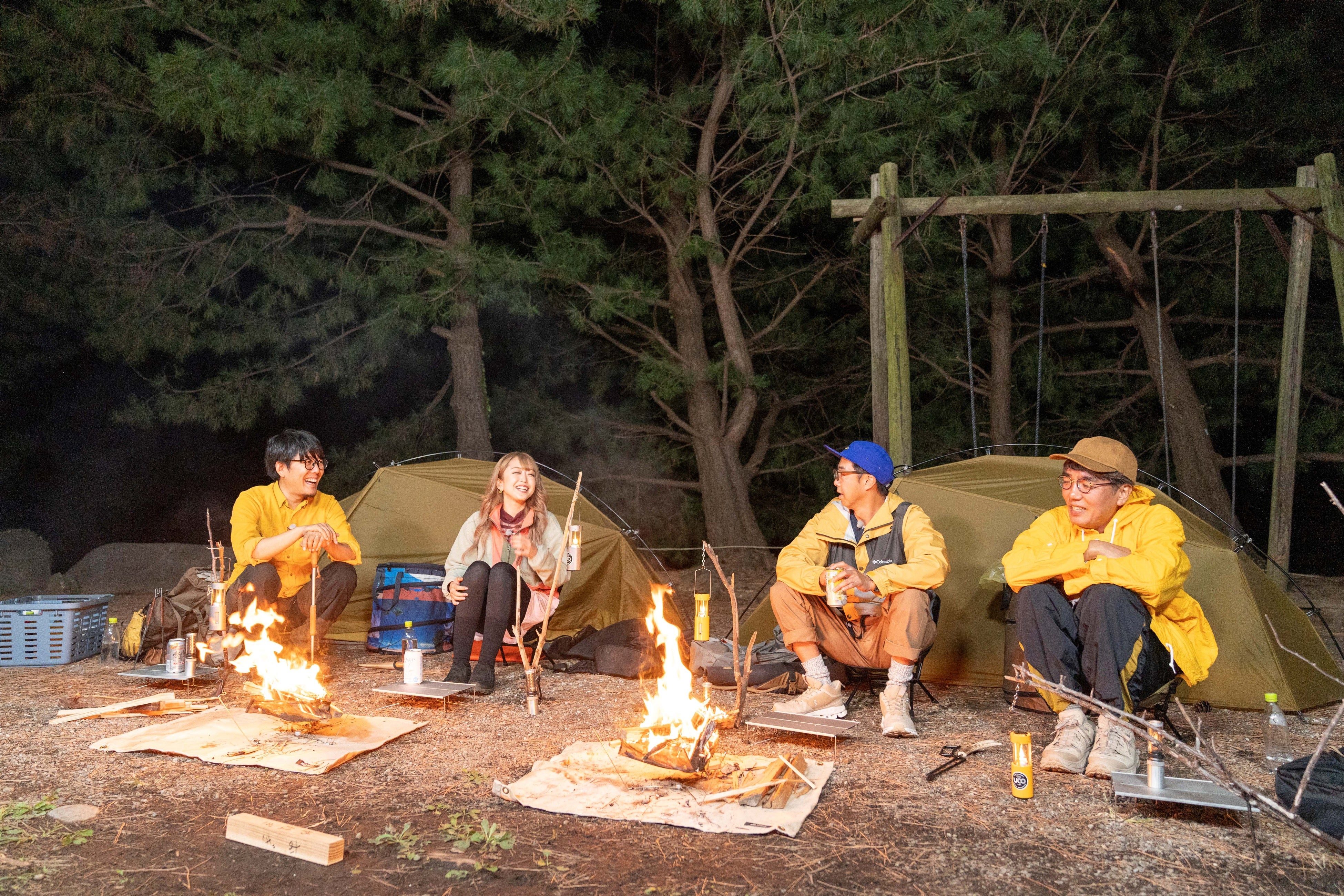 恒例の薪トークも！焚火の前では嘘はつけない、、、？