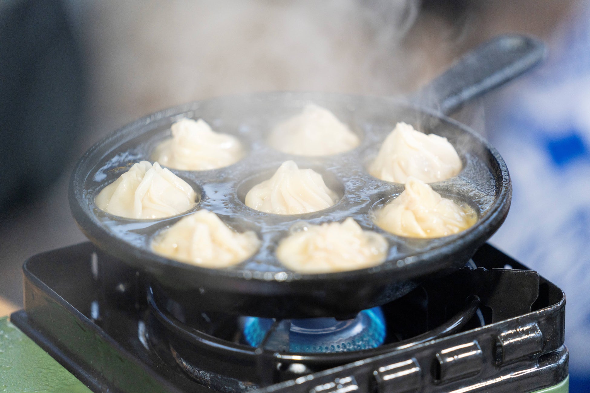 タコ焼き機で、小籠包!