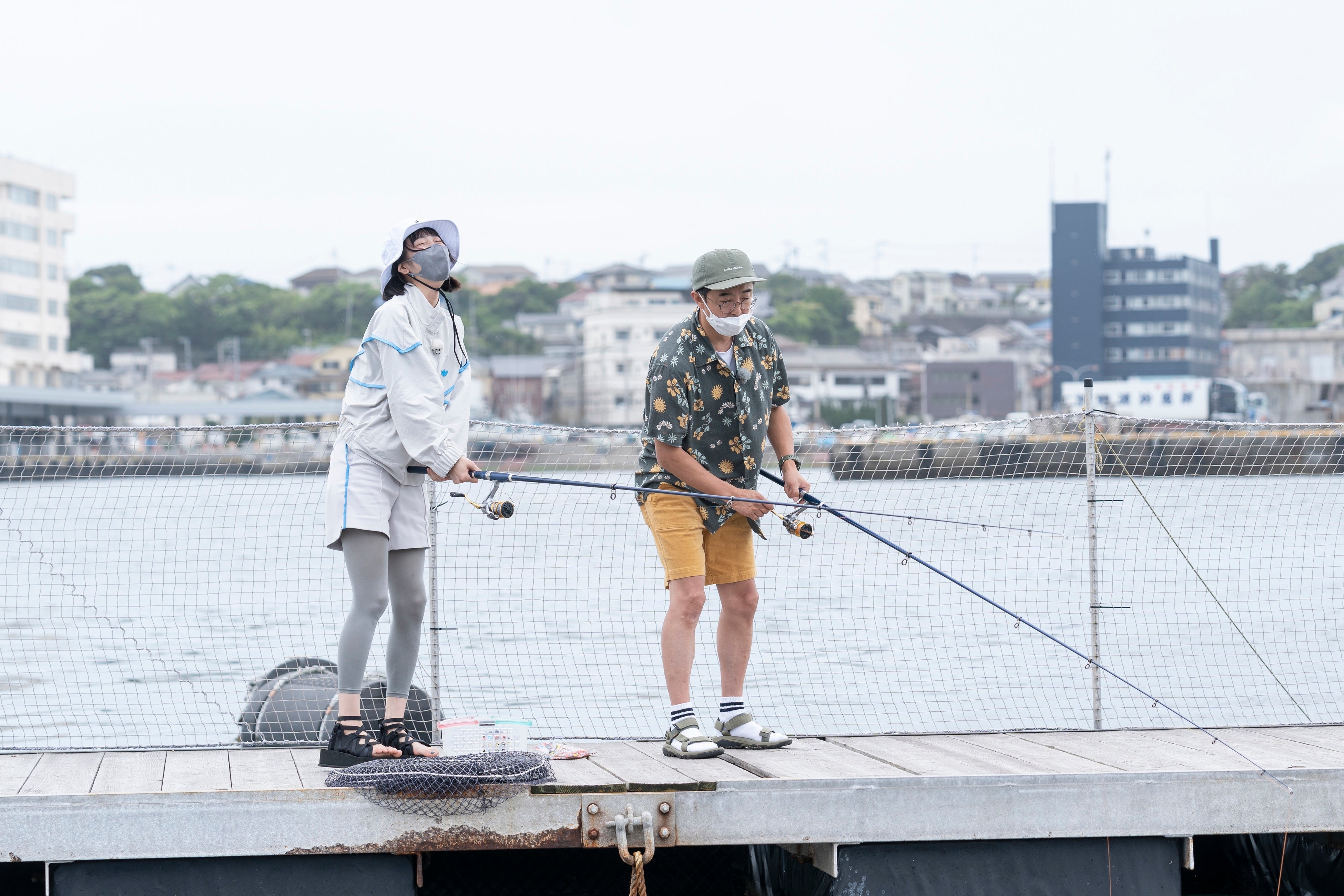 海上釣り堀で食材調達