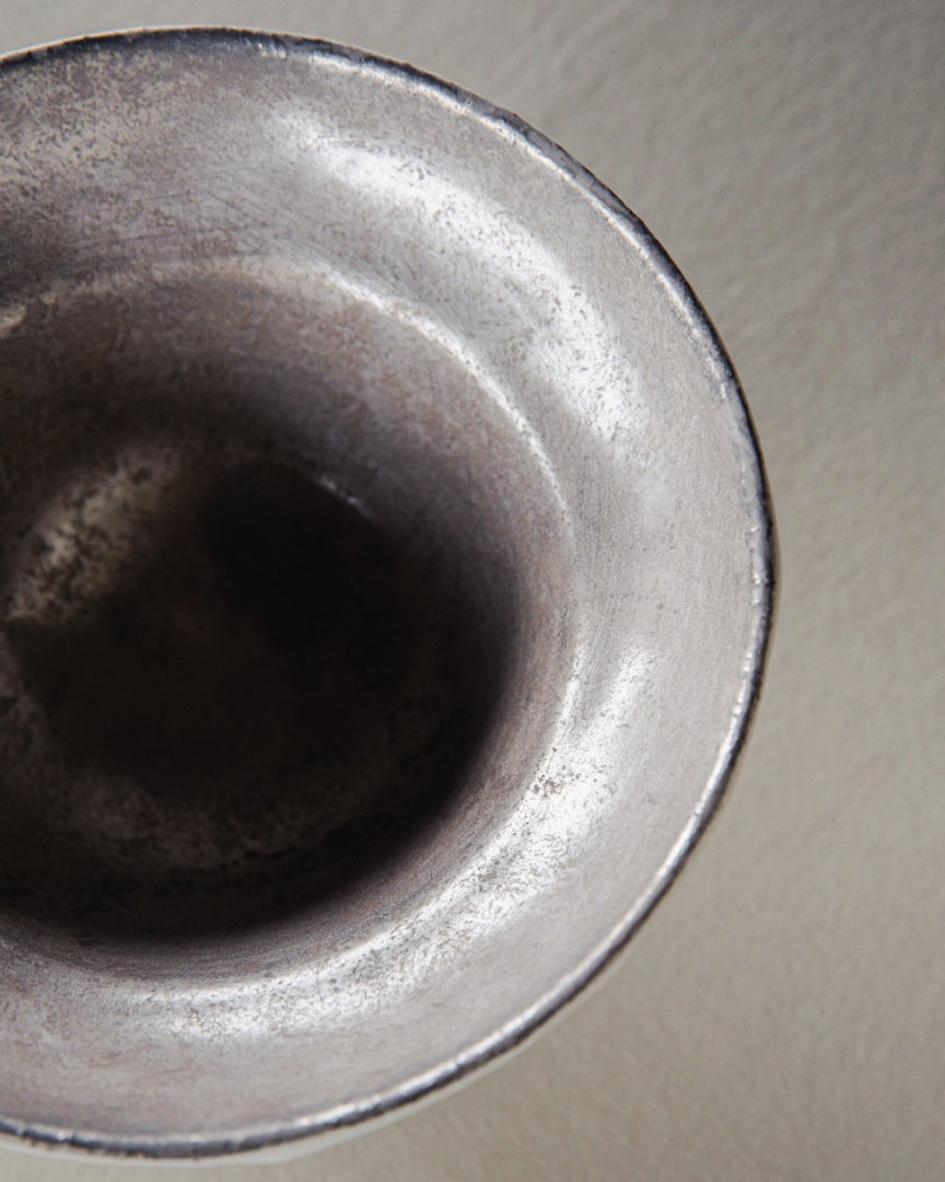作：菊地亨（陶芸家）