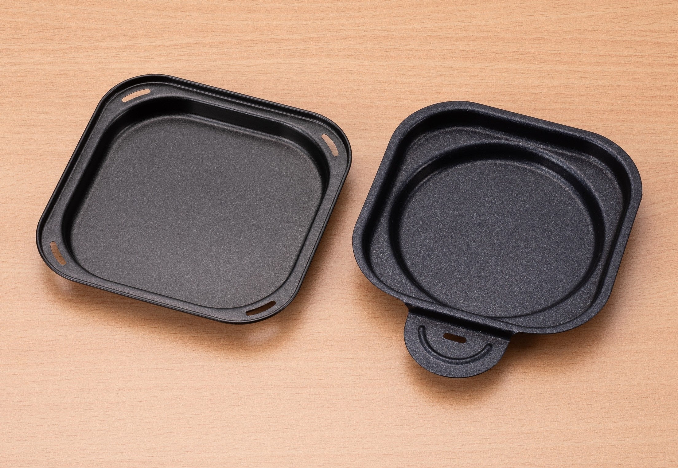 こちらの商品はアラジン様、専用の商品になります。 アラジントースターから1枚焼きモデルが新登場！“ちょうど1枚の