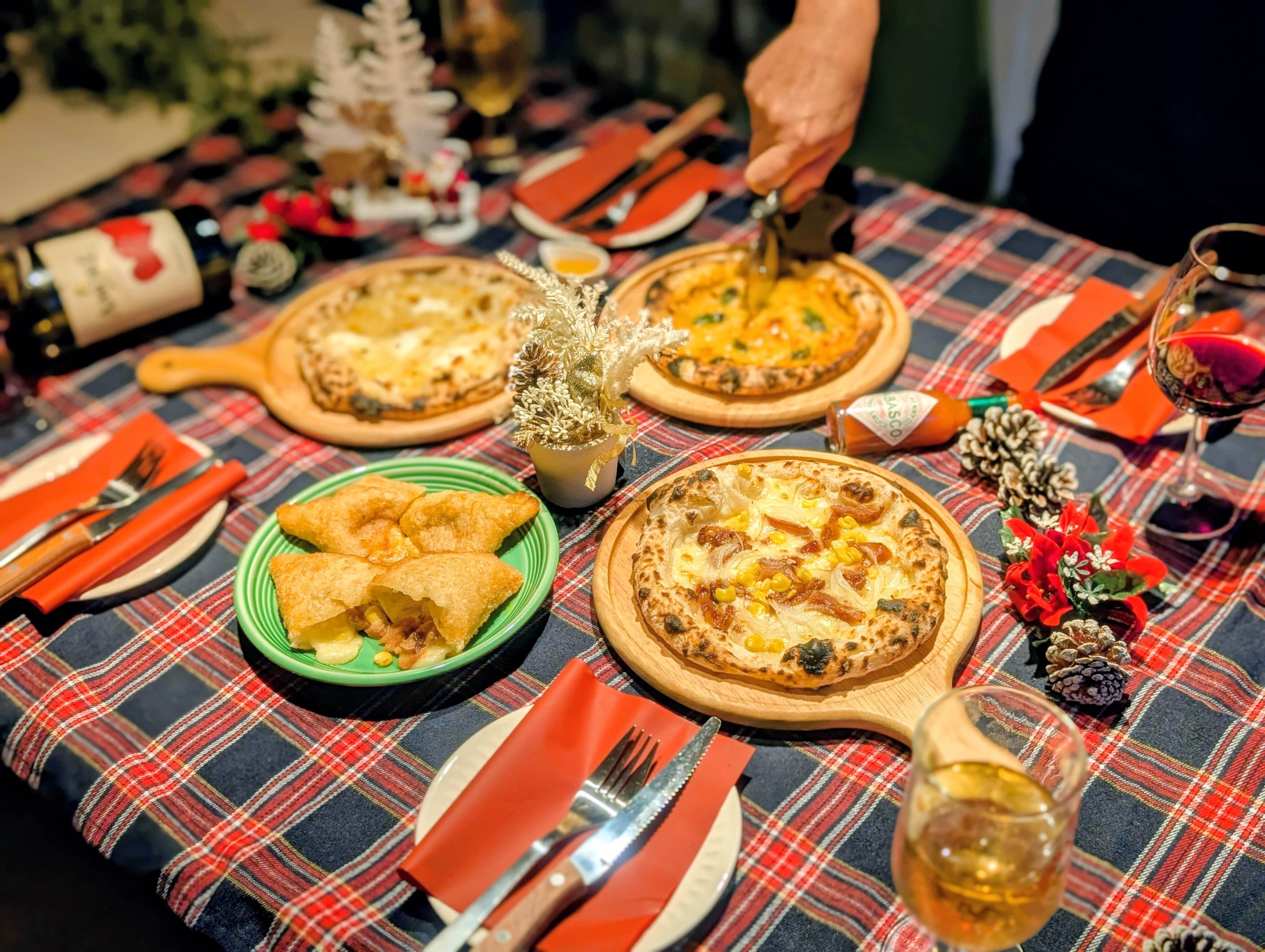 大阪・都島発、冷凍「ご褒美ピザBOX」でおうち贅沢クリスマスに。“揚げ