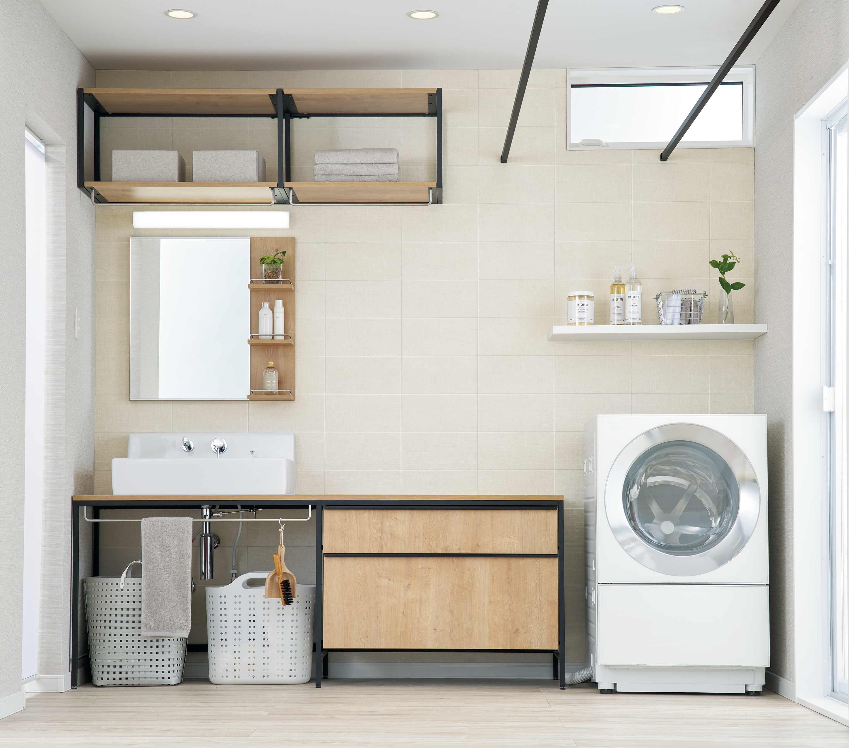 内装壁機能建材「エコカラットプラス」シリーズに玄関や洗面