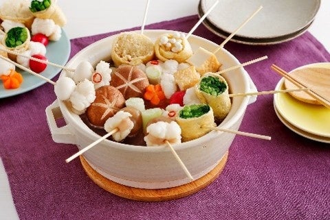 ▲90年代を代表するもつ鍋の進化系「彩り串もつ鍋」