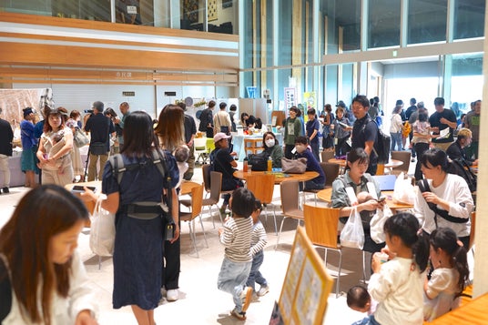 起業の“3年の壁”を地域で越える–「いしがき起業ガレッジ」集大成イベントに約600人を動員、起業家と市民をつなぐ新しい場を創出 起業の“3年の壁”を地域で越える–「いしがき起業ガレッジ」集大成イベントに約600人を動員、起業家と市民をつなぐ新しい場を創出