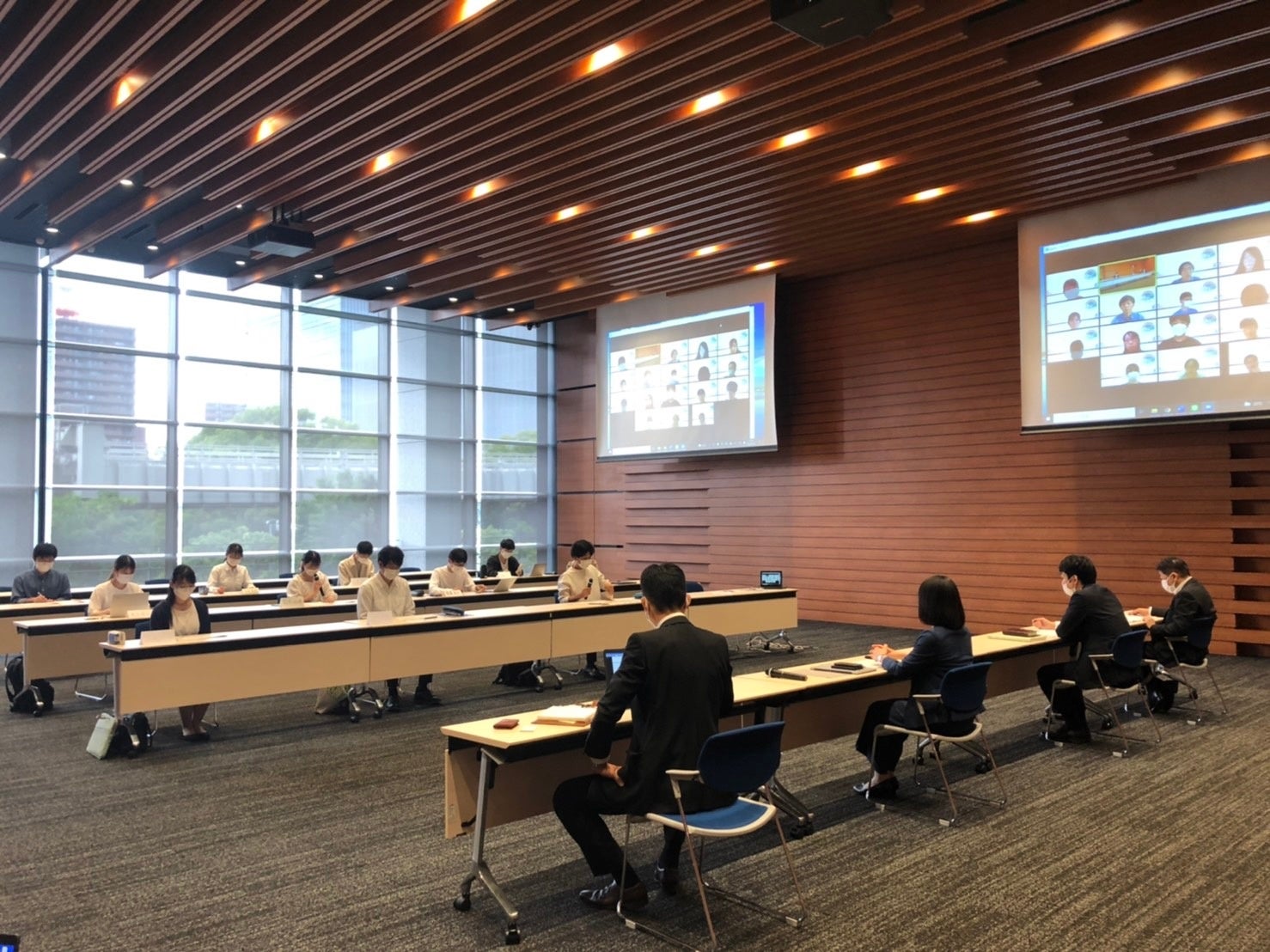 企画会議の様子