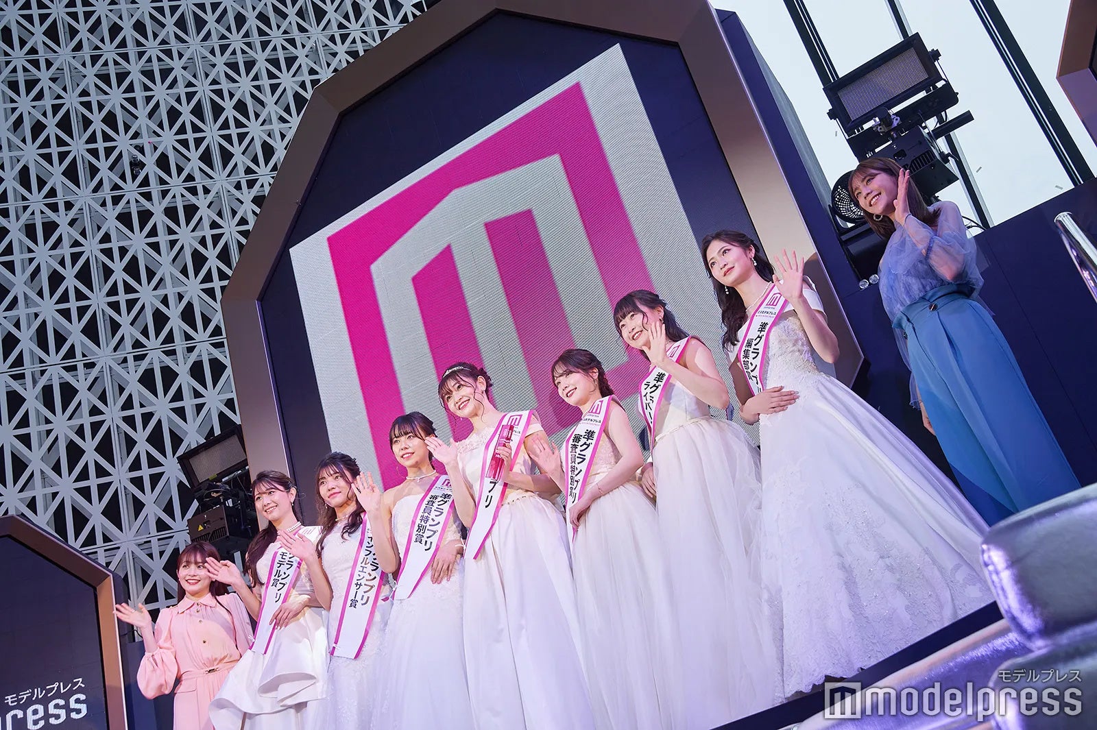 ミスモデルプレス 初代グランプリは現役レースクイーンの仲美由紀さん 発表イベントには久間田琳加もプレゼンターで登壇 モデルプレス のプレスリリース ミスモデルプレス 初代グランプリは現役レースクイーンの仲美由紀さん 発表イベントには久間田琳加もプレゼンターで登壇 モデルプレス のプレスリリース