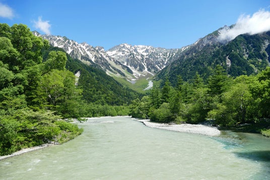 アゴダ、2026年夏に向けた避暑地への旅行関心の高まりを発表 アゴダ、2026年夏に向けた避暑地への旅行関心の高まりを発表