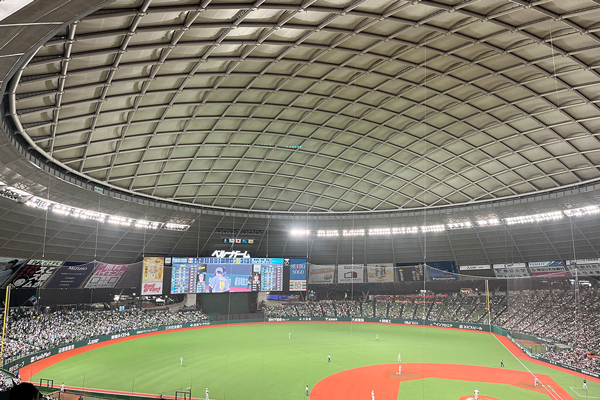 ２万２千人を超える観客で埋め尽くされたベルーナドーム