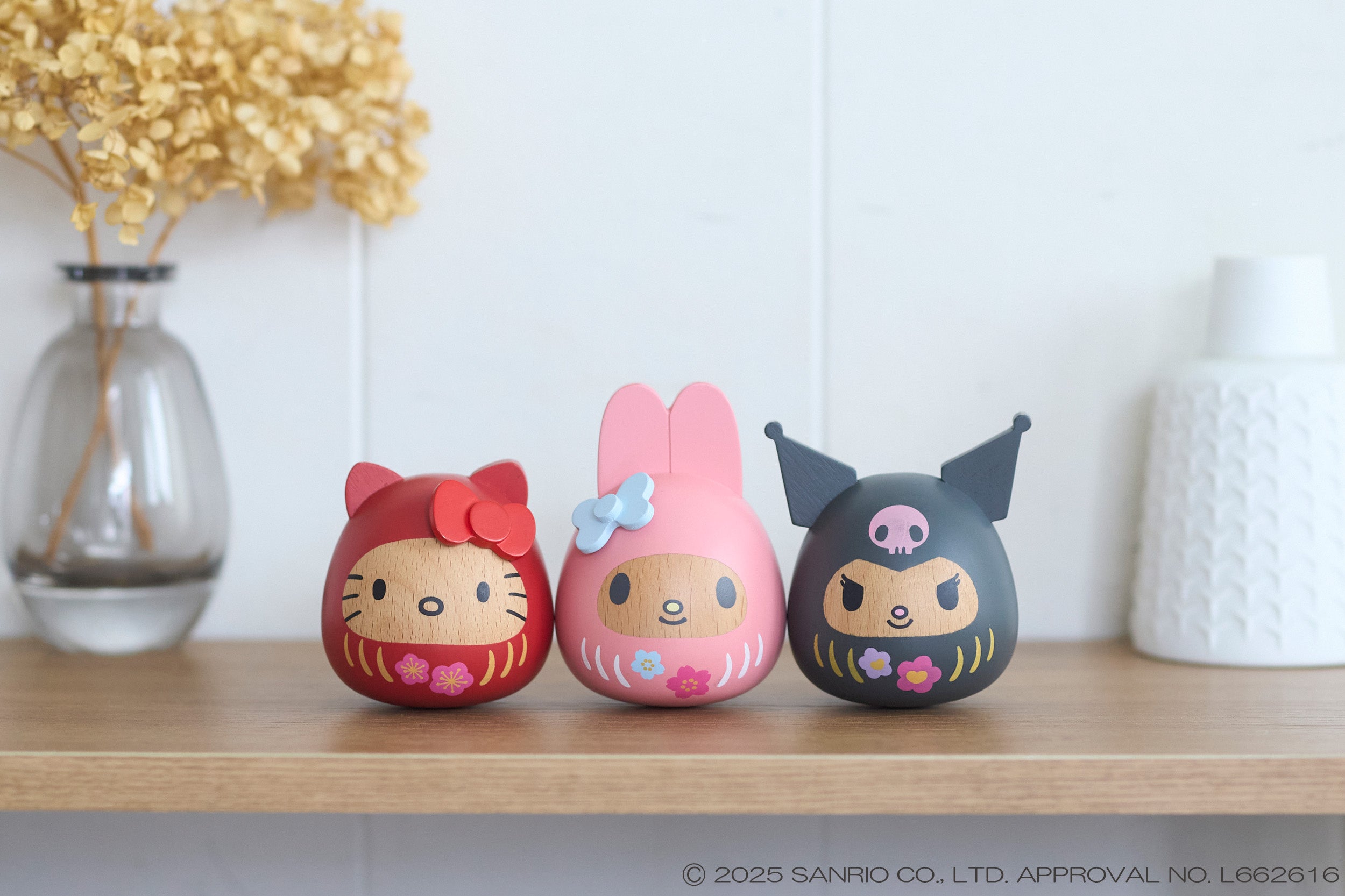 キティ だるま置物 株式会社ニチガン】ハローキティ、マイメロディ、クロミの木製