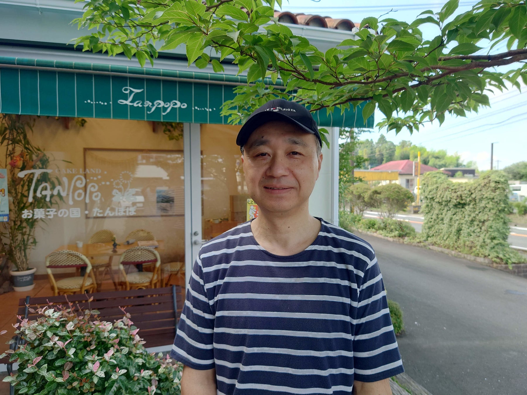 宮崎県 お菓子の国たんぽぽ 店長 龍石 政和さん