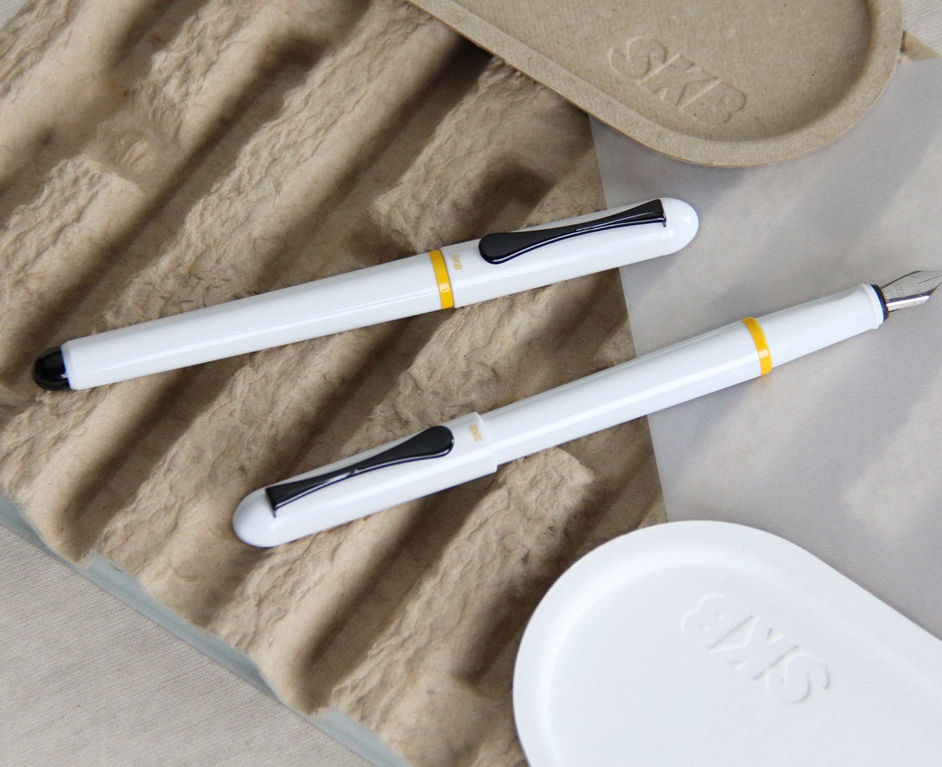 SKB エコ黒鷺万年筆