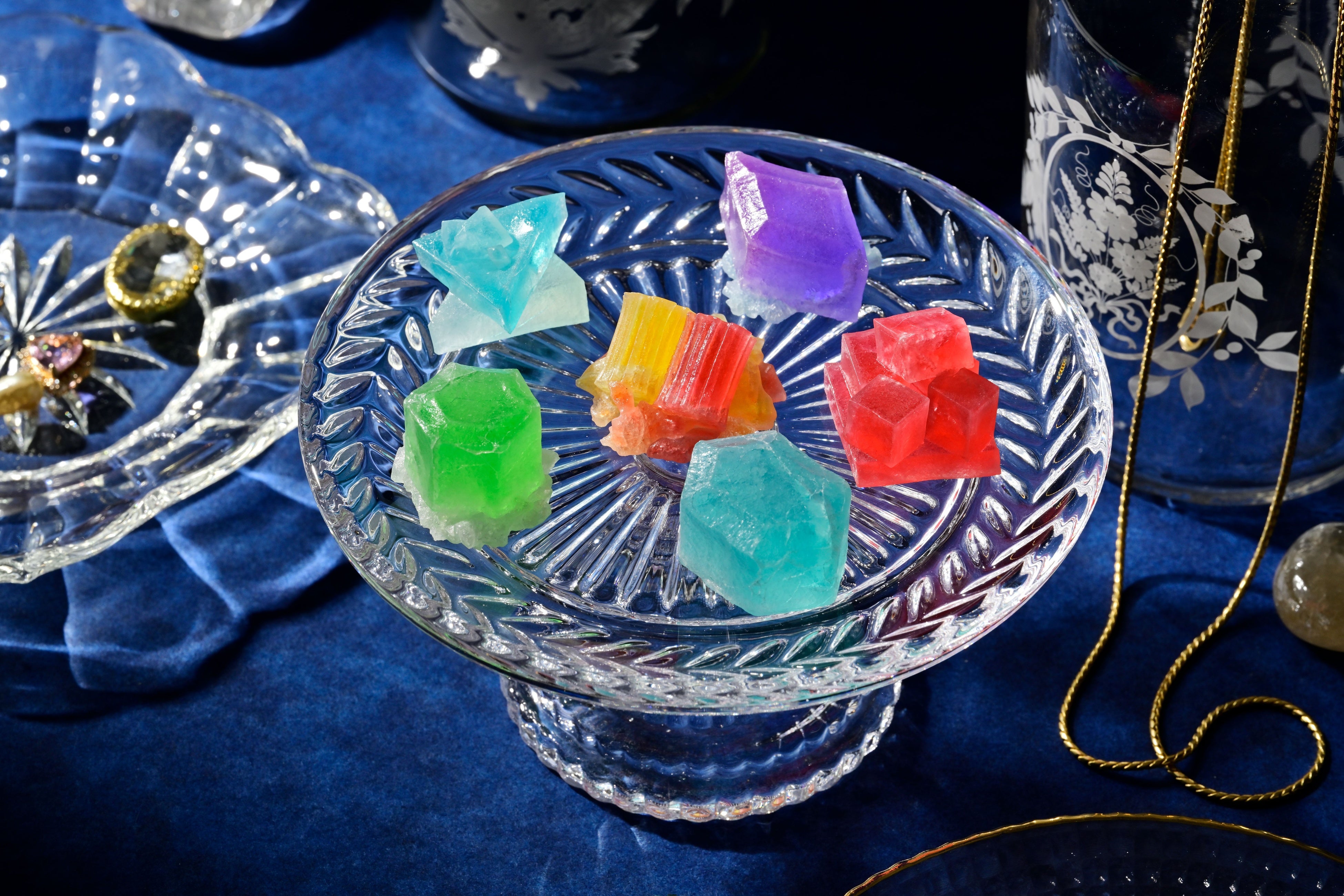 12月3日 新発売】 秘密のジュエル探しスタート！まるで“食べる宝石