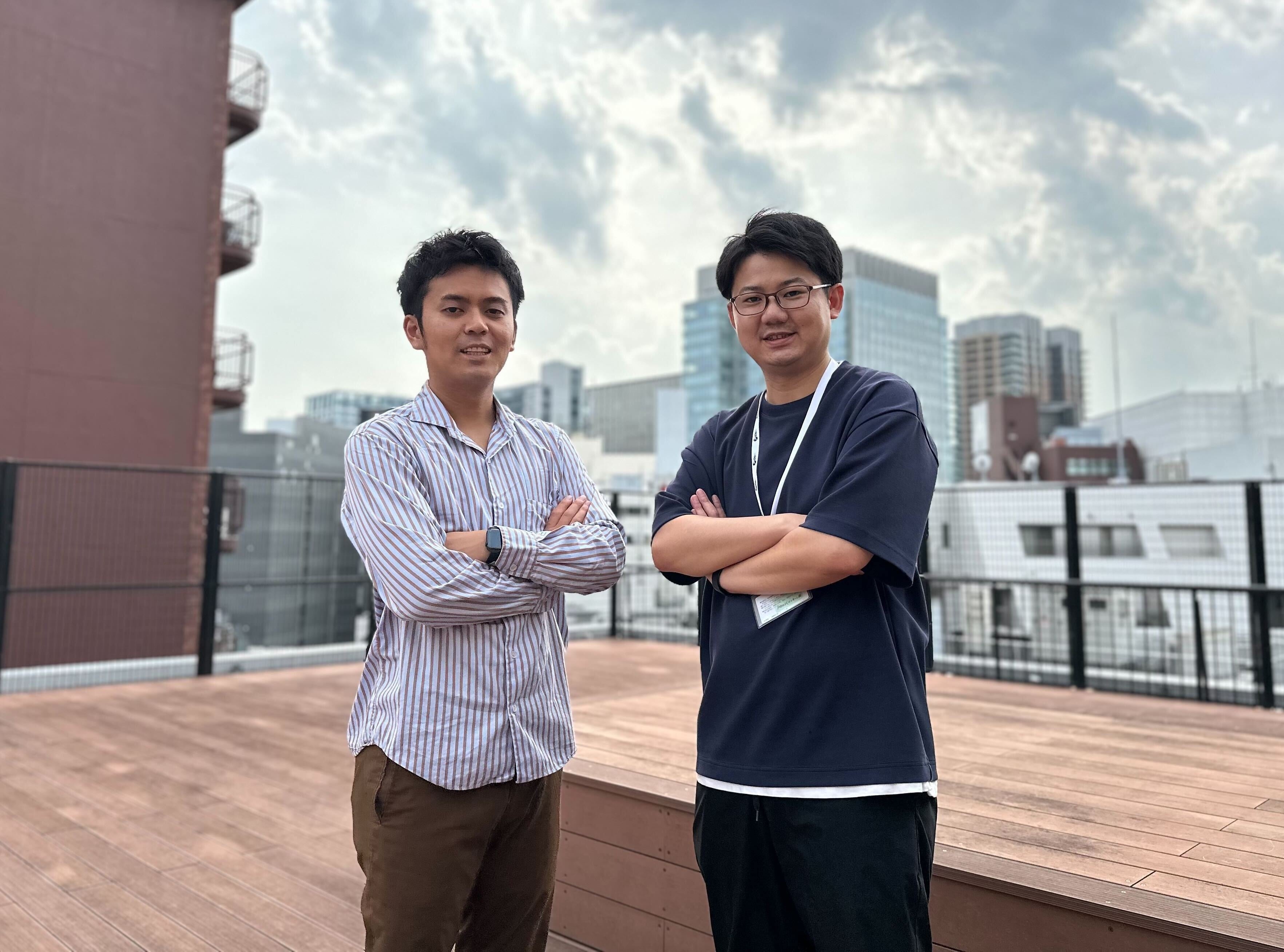 左からLightblue 代表取締役　園田 亜斗夢氏、JR東日本スタートアップ　萱沼徹氏