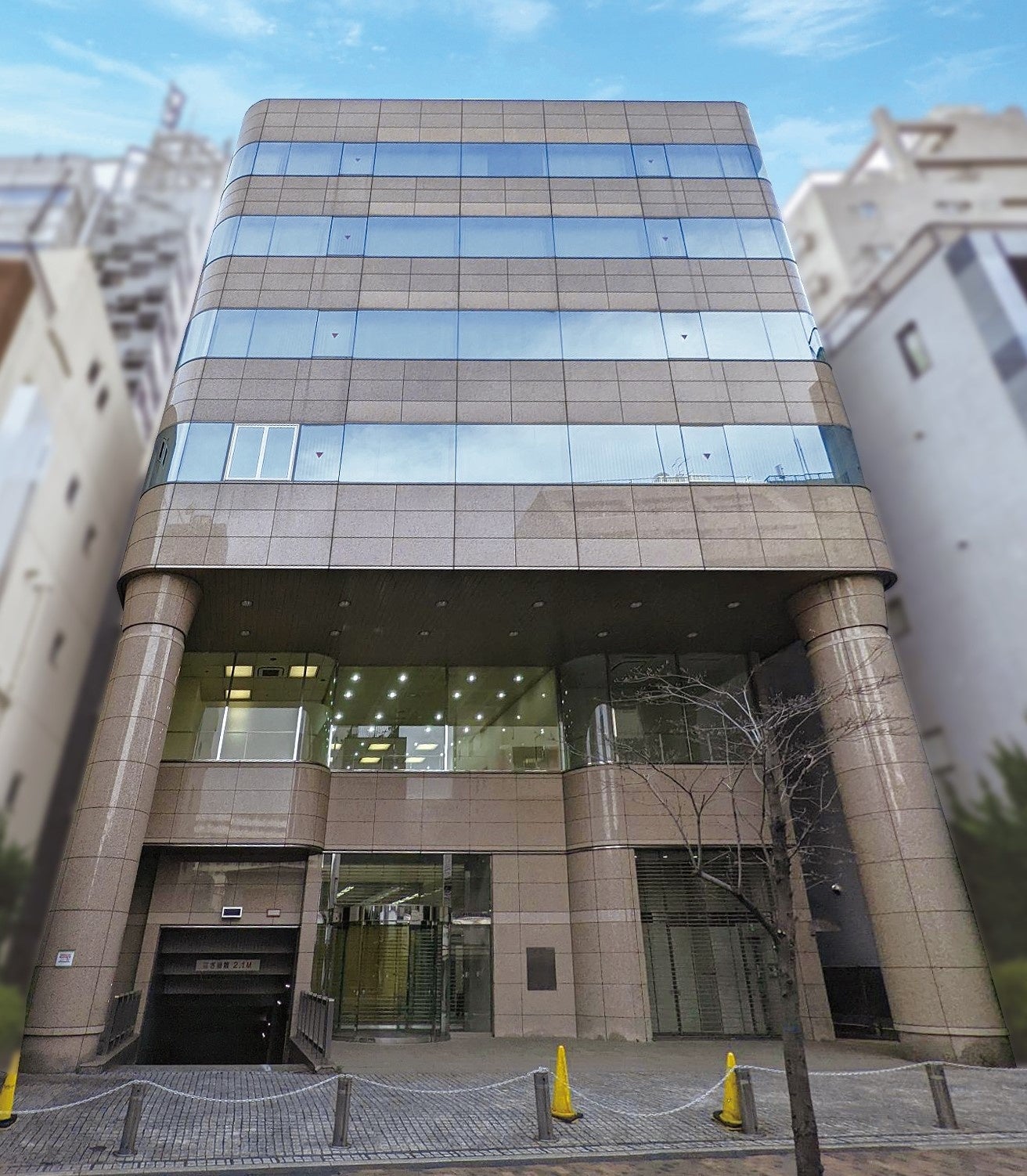 （写真：プライム広尾ビル）