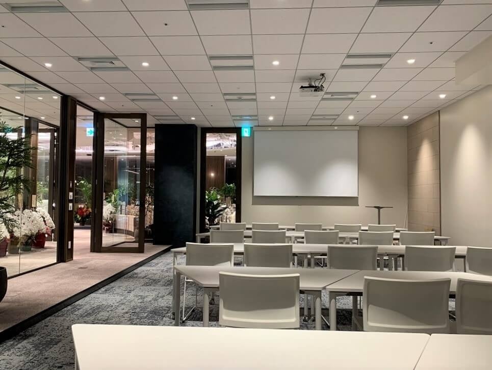 ▲様々な利用シーンを想定したセミナールーム