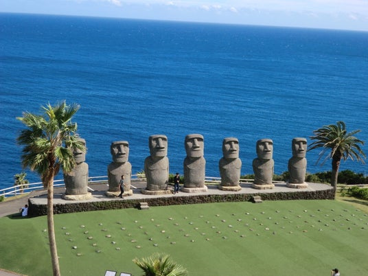 インバウンド注目エリア・日南で心と身体を整える!港町・油津で出会う、ローカルに溶け込むひとときをご紹介 インバウンド注目エリア・日南で心と身体を整える!港町・油津で出会う、ローカルに溶け込むひとときをご紹介