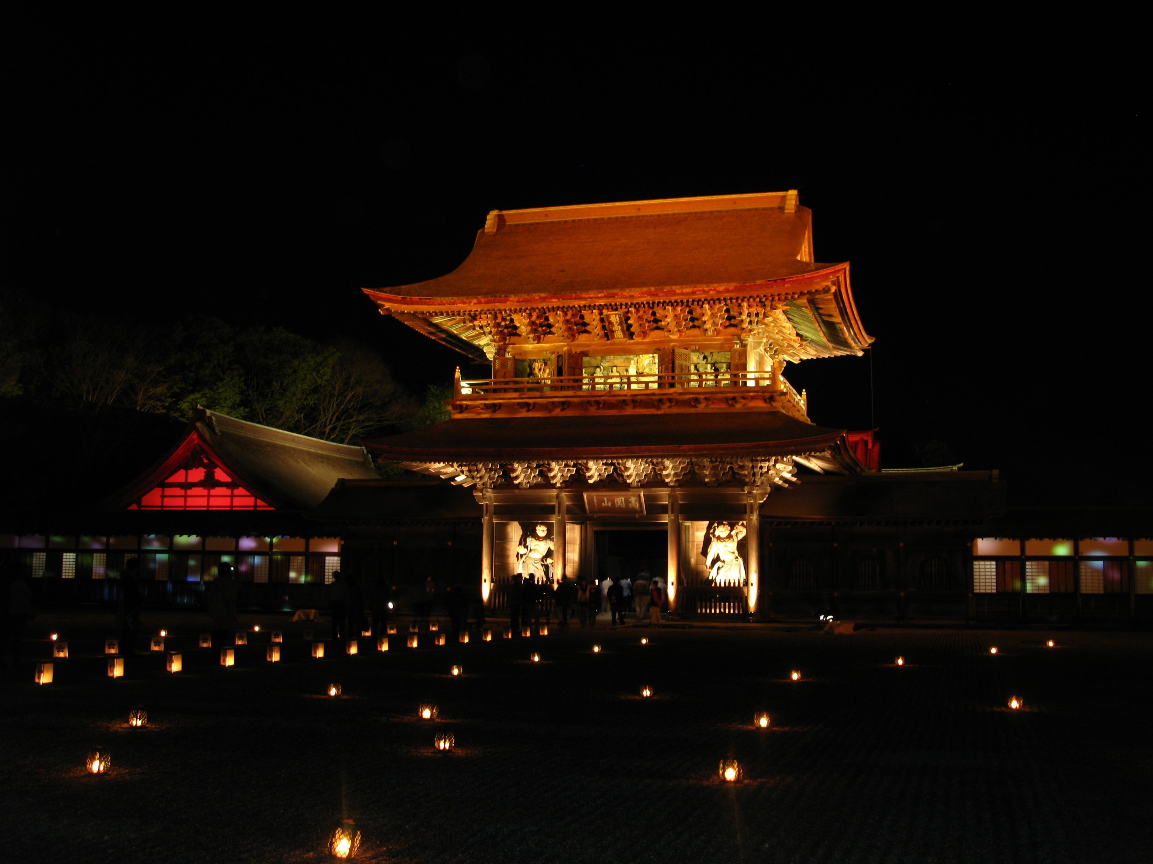 瑞龍寺ライトアップ②