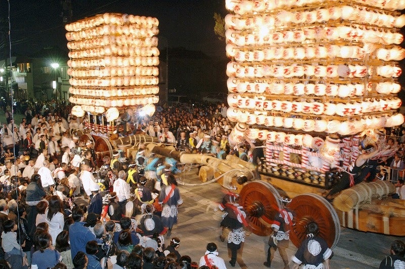 伏木曳山祭「けんか山」（かっちゃ）